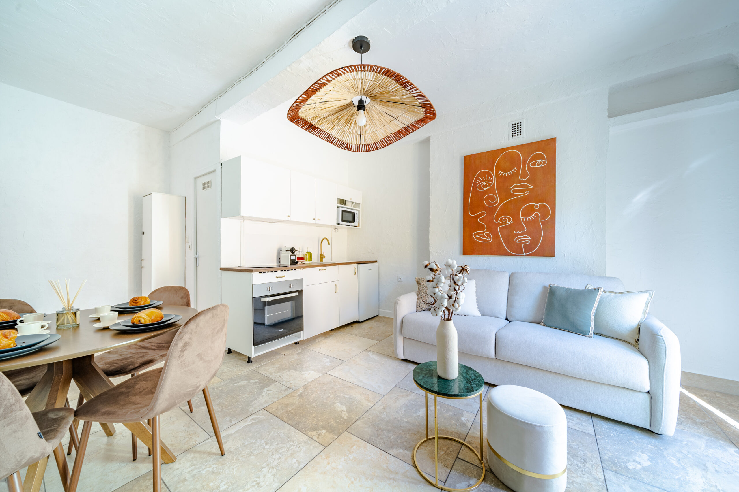 vieux nice, appartement, 2 pièces